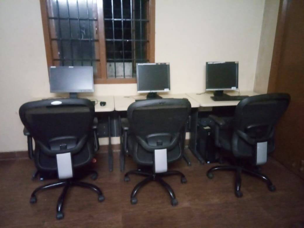 ARi - CSR - School Computer Lab Setup